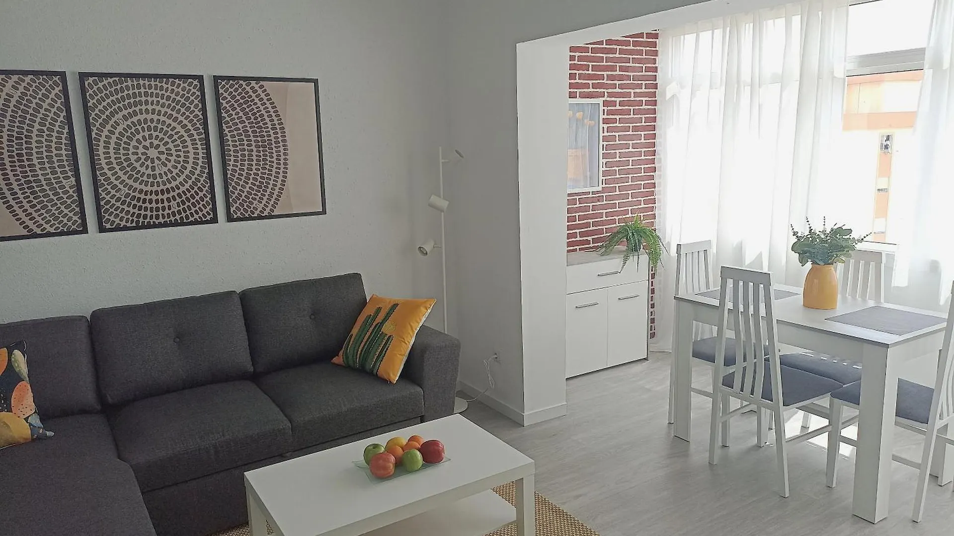 Apartamento Centrico Y Luminoso トレモリノス スペイン