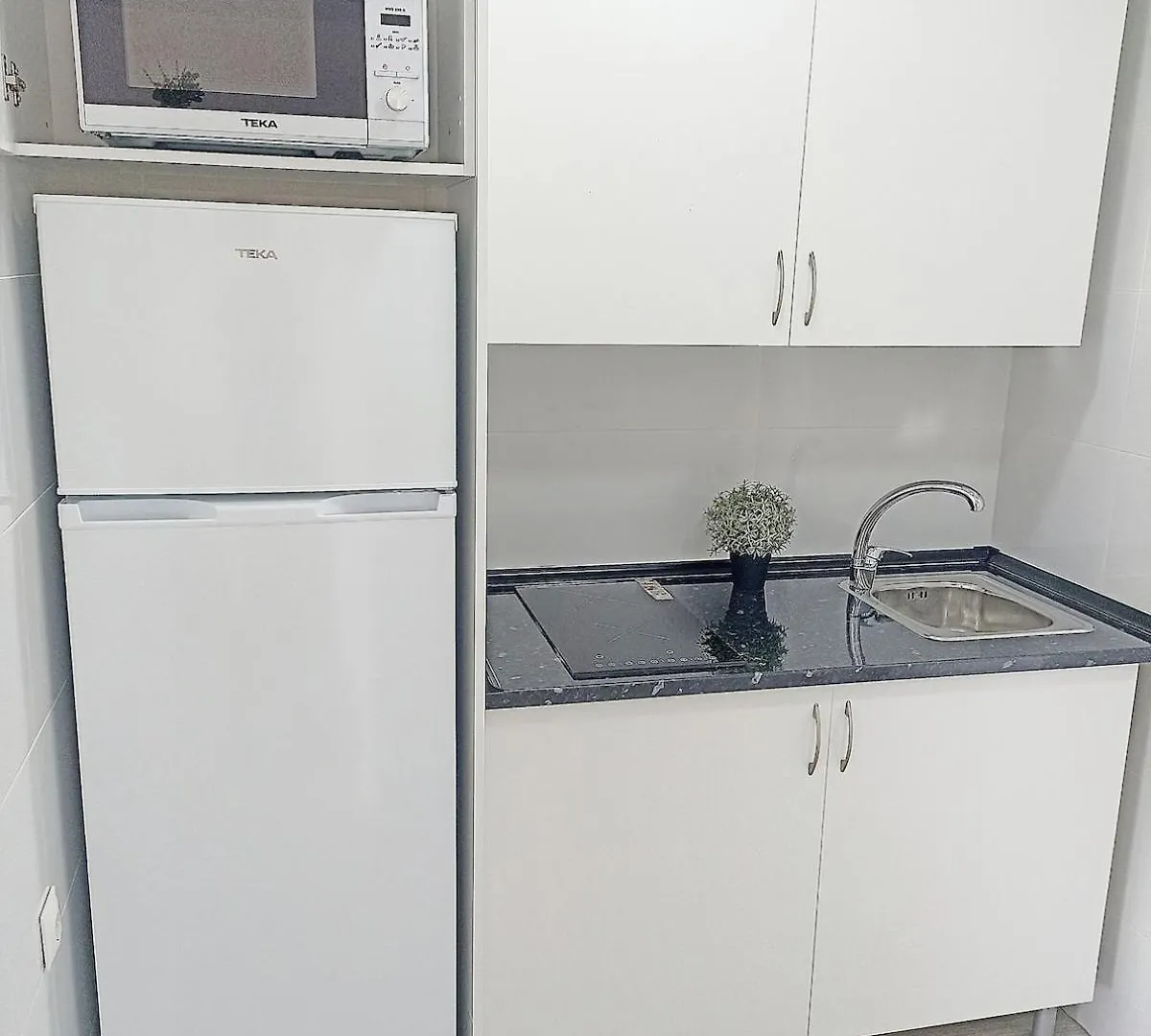 Apartamento Centrico Y Luminoso トレモリノス スペイン